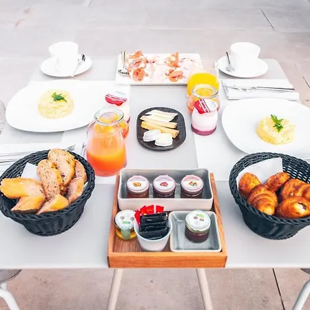 酒店 Ilot Du Golf Bw Premier Collection