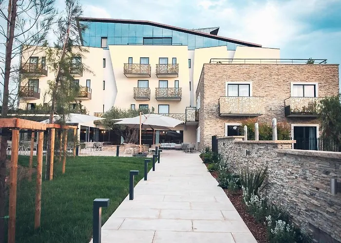 Ilot Du Golf Bw Premier Collection 4*