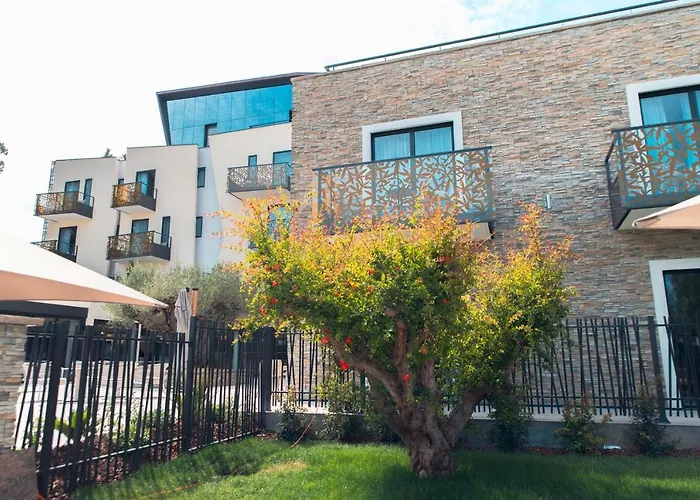 Ilot Du Golf Bw Premier Collection 酒店