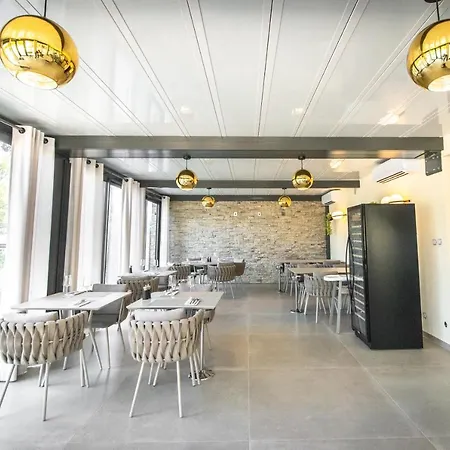 Ilot Du Golf Bw Premier Collection Mandelieu