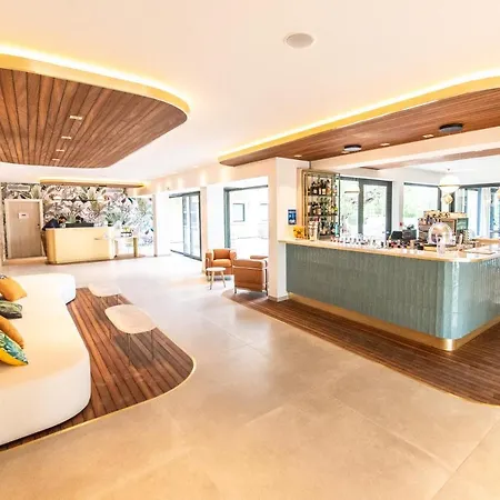 Ilot Du Golf Bw Premier Collection Hotel