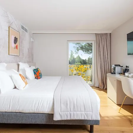 Ilot Du Golf Bw Premier Collection Hotel