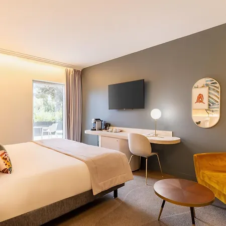 Hotel Ilot Du Golf Bw Premier Collection 4*