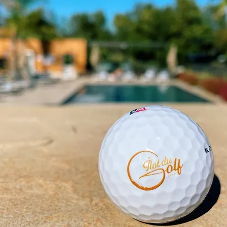 Отель Ilot Du Golf Bw Premier Collection