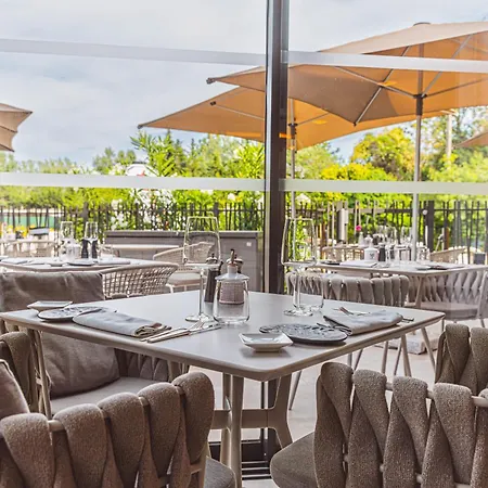 Ilot Du Golf Bw Premier Collection Mandelieu