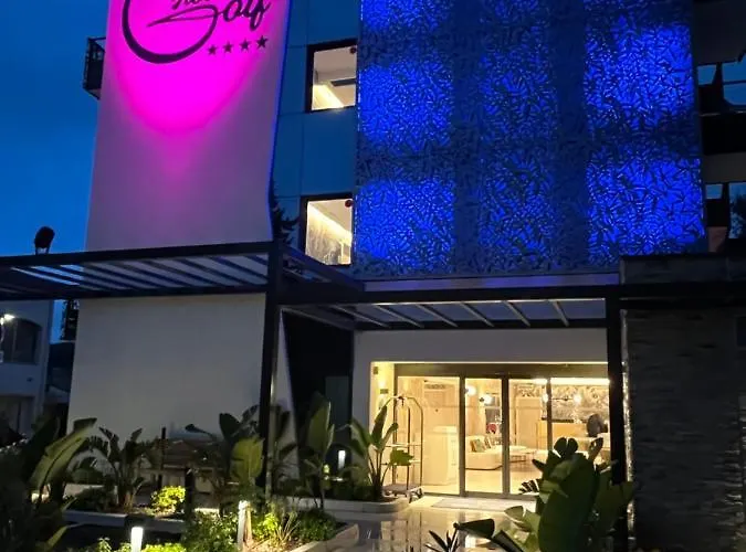 Hotel Ilot Du Golf Bw Premier Collection 4*